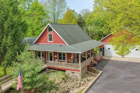 61258 Quinnesec Road Penn Township MI 49031