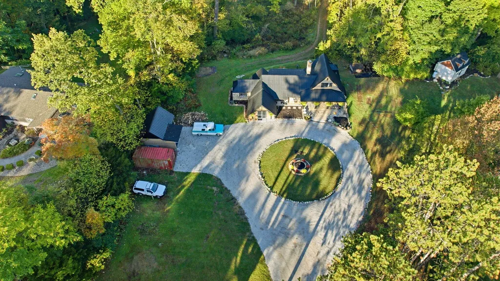 1614 Cedar Point Drive Niles Township MI 49120