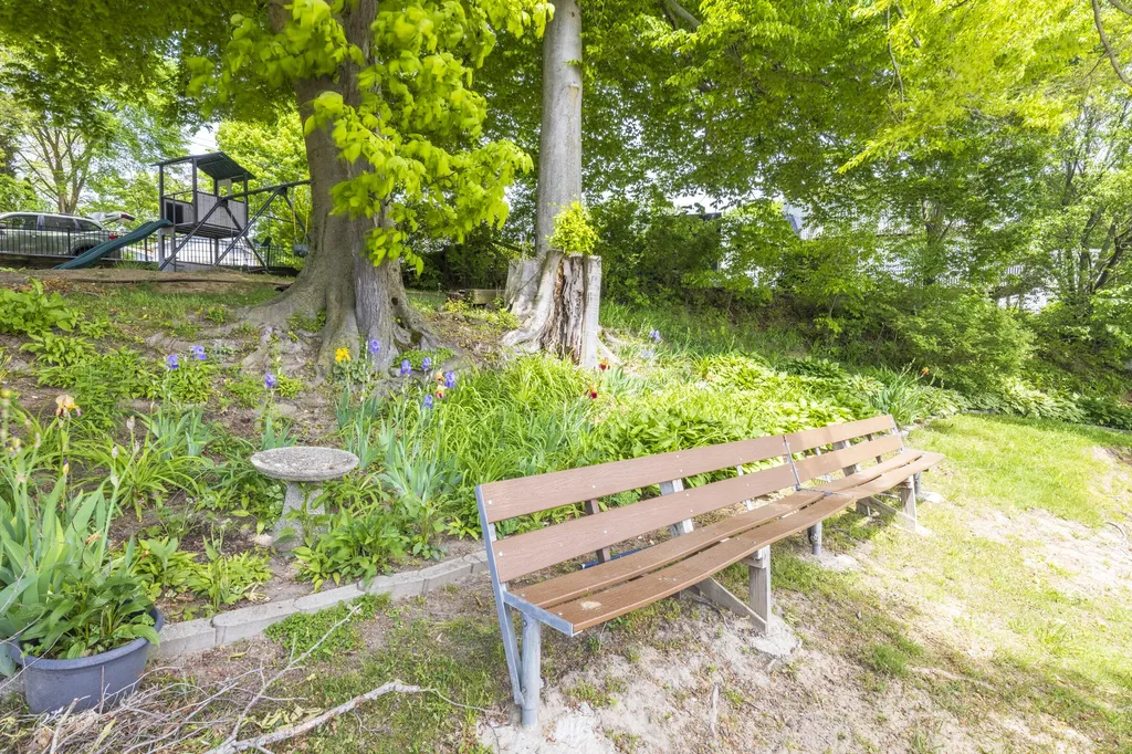 15657 Lakeview Drive Buchanan Township MI 49107