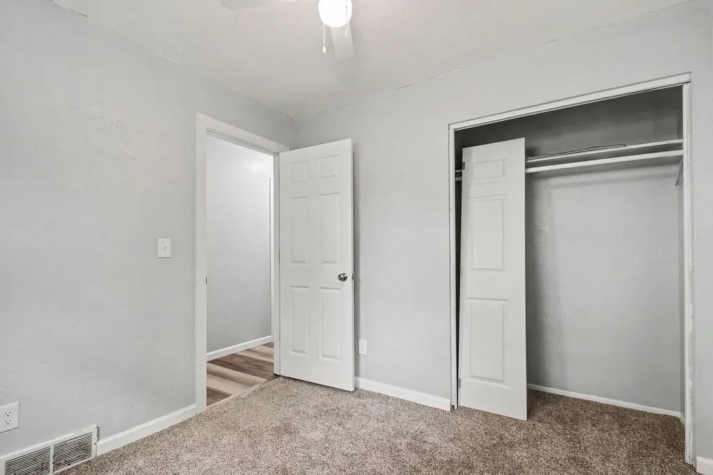 827 E Park Drive Howard Township MI 49120