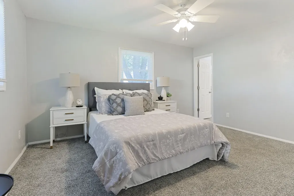 827 E Park Drive Howard Township MI 49120