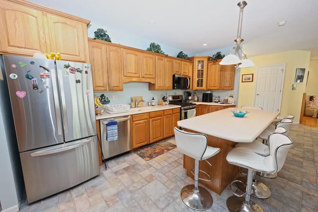 31886 W Lakeshore Drive Silver Creek Township MI 49047