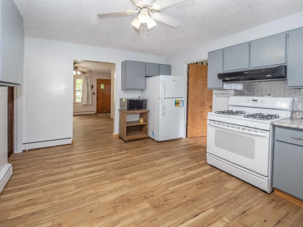 59021 County Road 215 Lawrence Township MI 49064