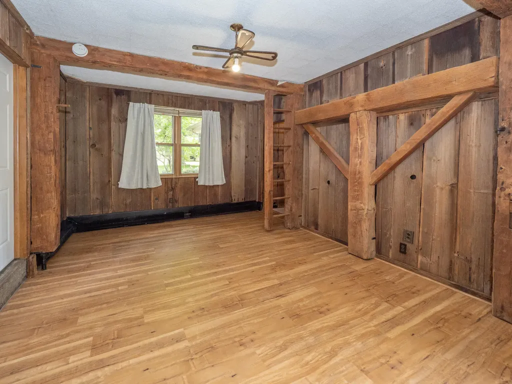59021 County Road 215 Lawrence Township MI 49064