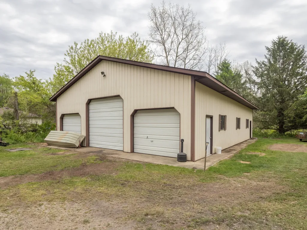 59021 County Road 215 Lawrence Township MI 49064