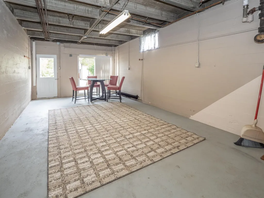 59021 County Road 215 Lawrence Township MI 49064