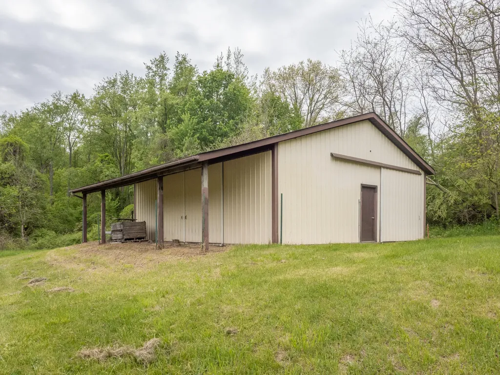 59021 County Road 215 Lawrence Township MI 49064