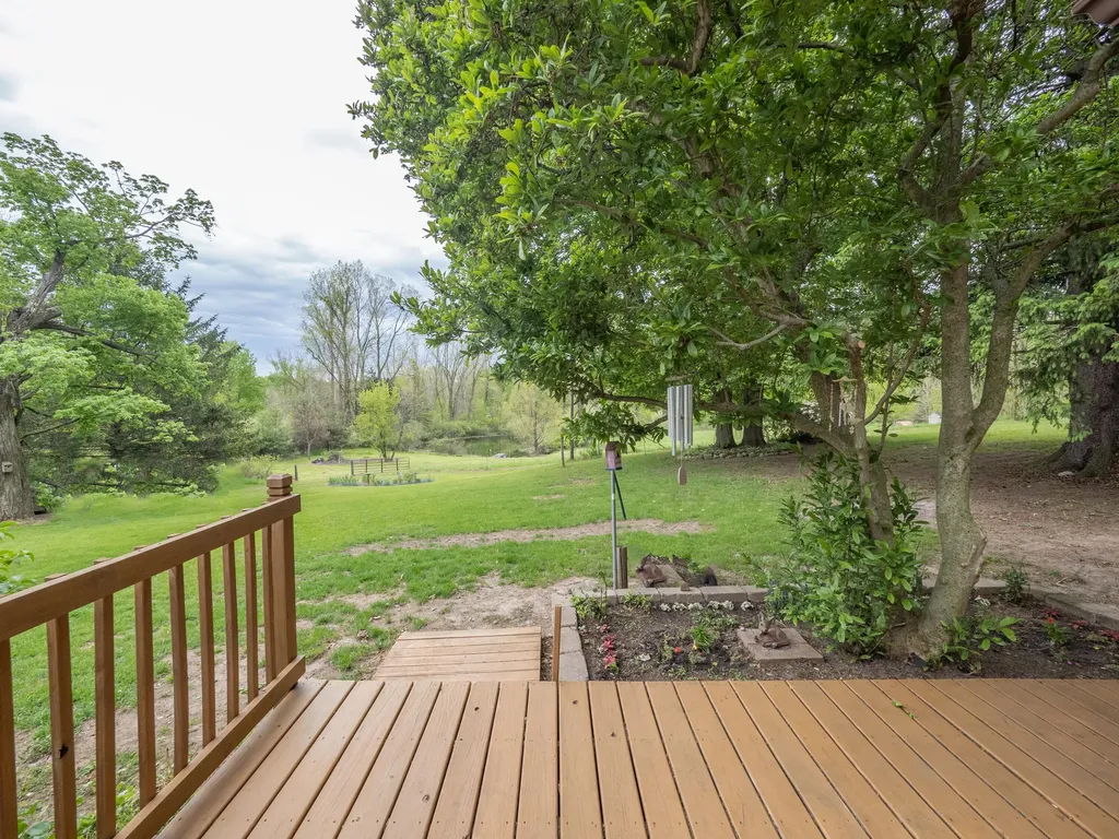 59021 County Road 215 Lawrence Township MI 49064