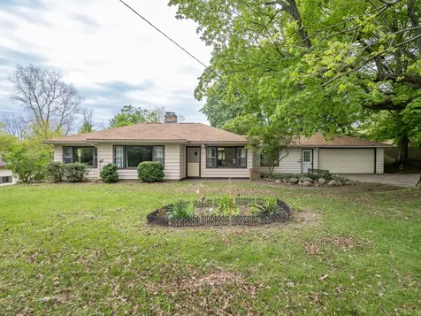 59021 County Road 215 Lawrence Township MI 49064