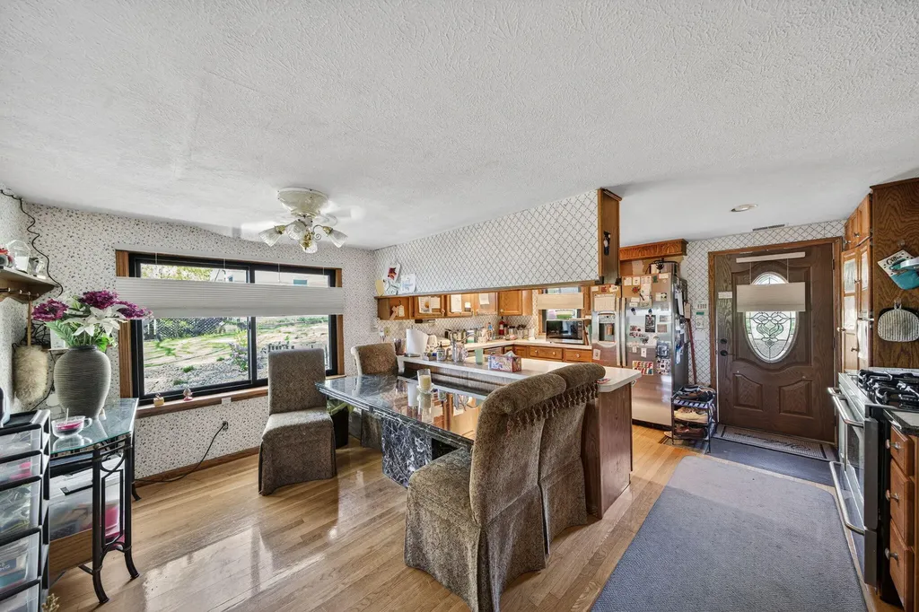 61486 Donald Roadway W Penn Township MI 49095