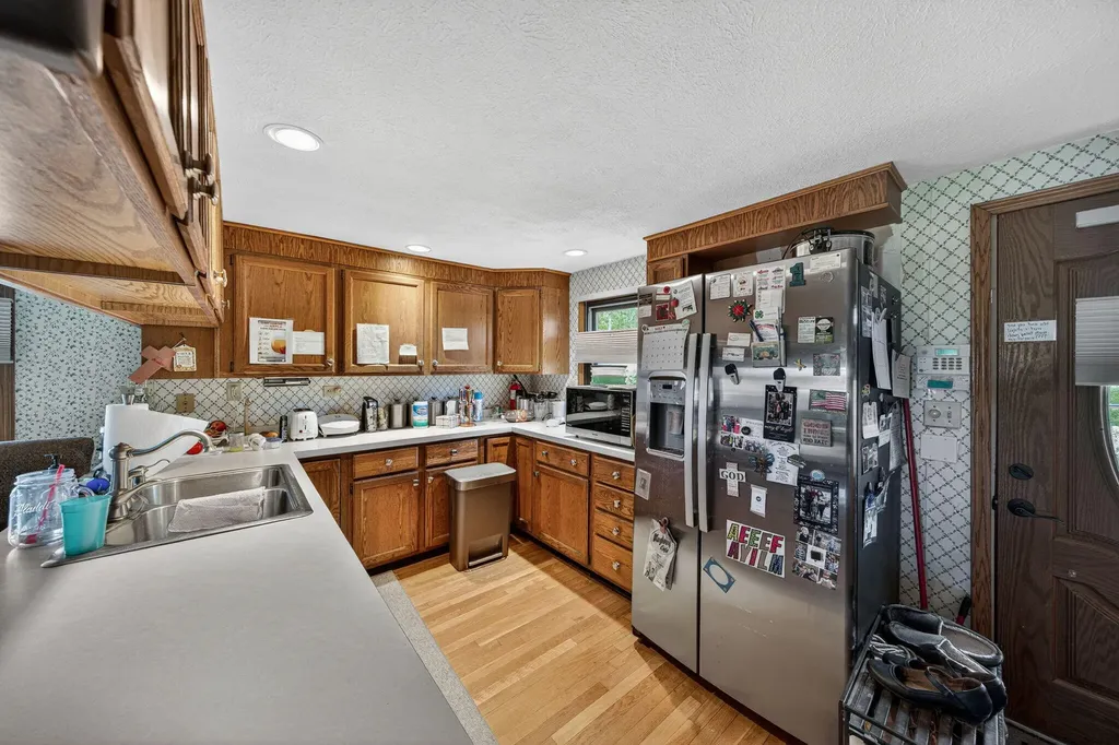 61486 Donald Roadway W Penn Township MI 49095