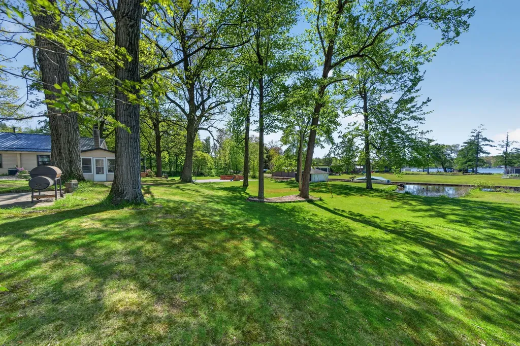 61486 Donald Roadway W Penn Township MI 49095