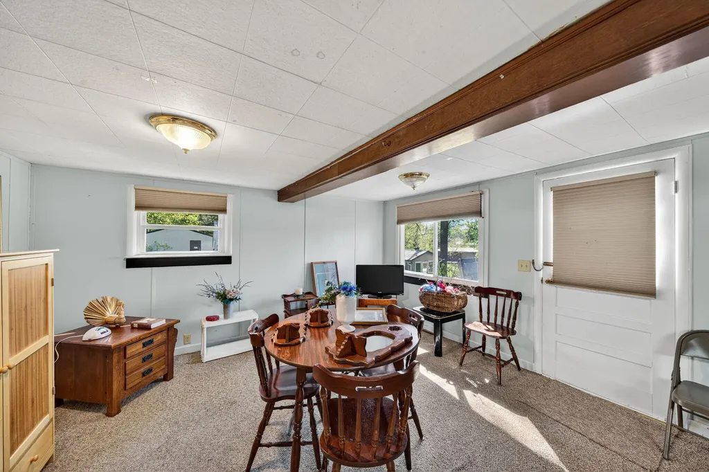 61486 Donald Roadway W Penn Township MI 49095