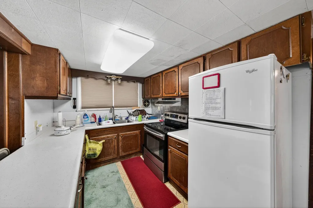 61486 Donald Roadway W Penn Township MI 49095