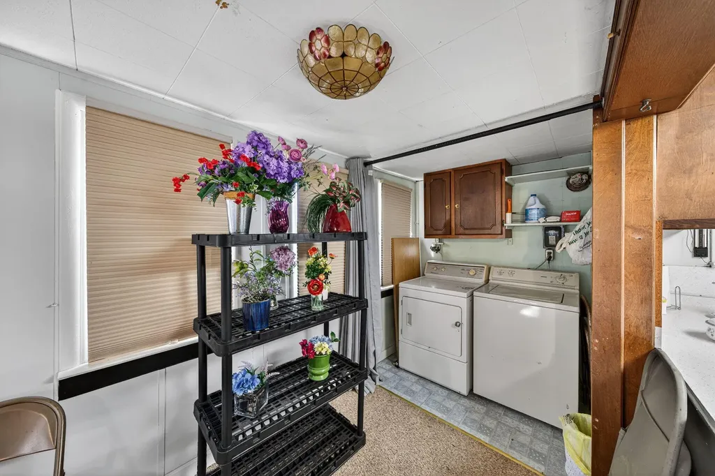 61486 Donald Roadway W Penn Township MI 49095