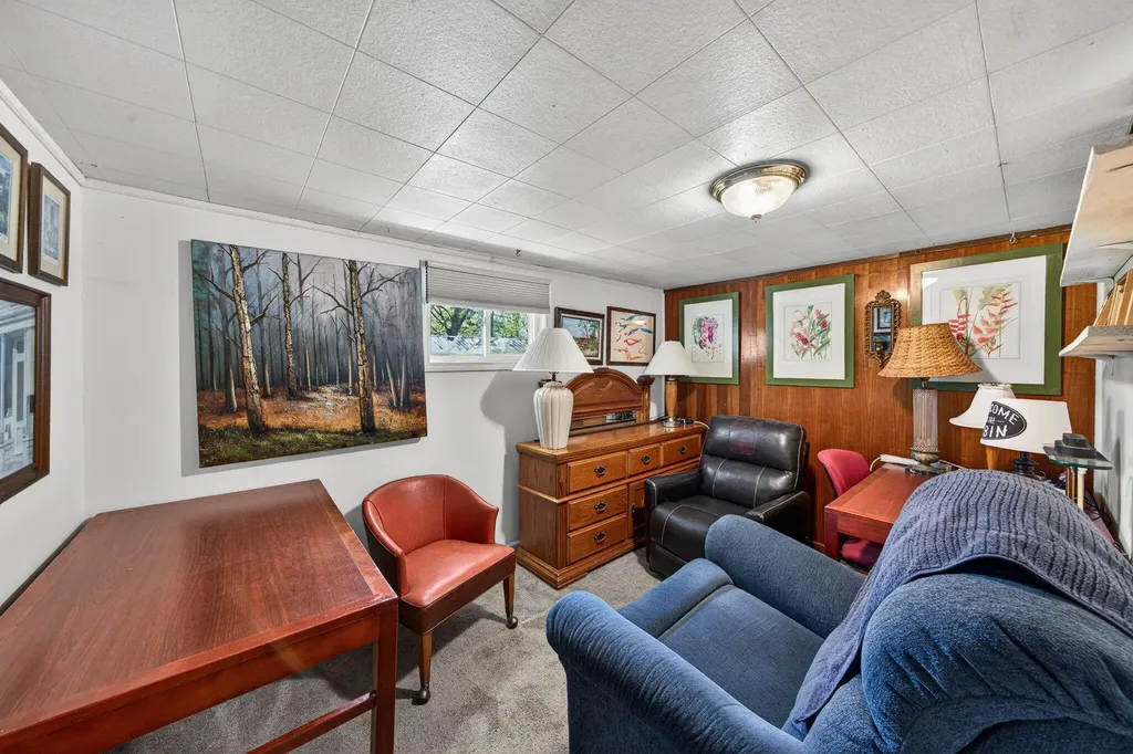 61486 Donald Roadway W Penn Township MI 49095