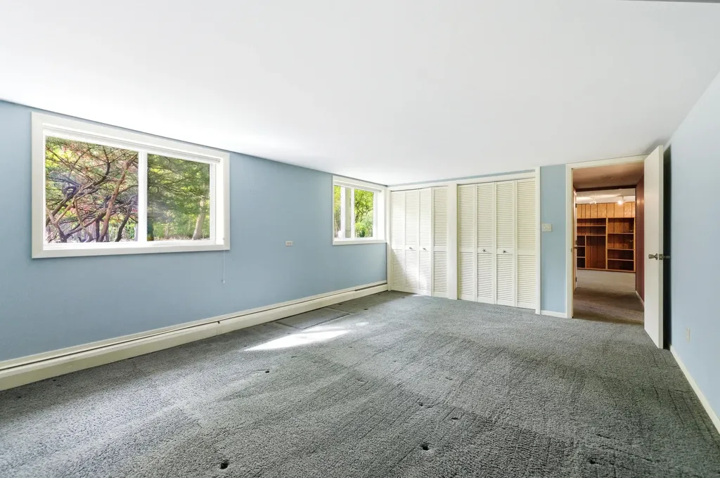 13970 Hollywood Boulevard Chikaming Township MI 49115