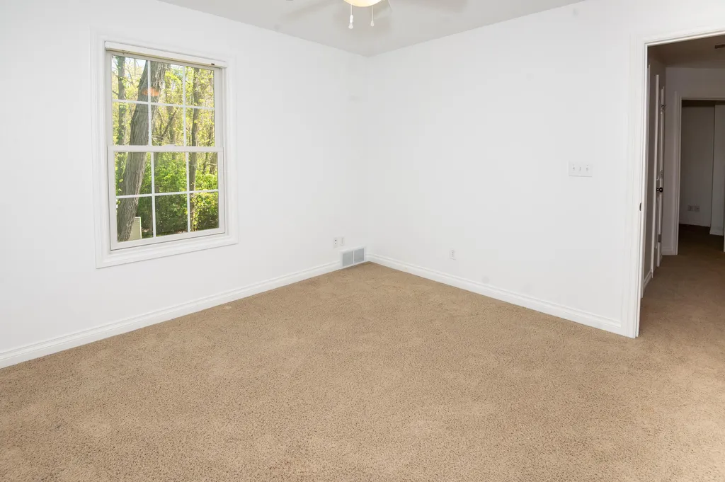 1401 Whispering Trail Benton Charter Township MI 49022