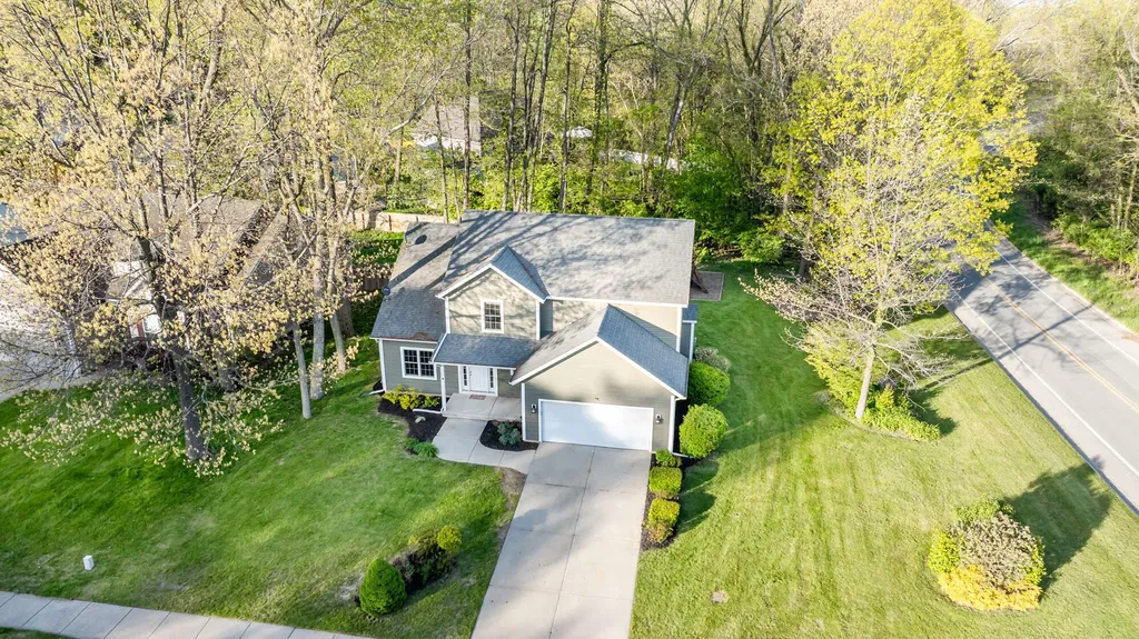 1401 Whispering Trail Benton Charter Township MI 49022