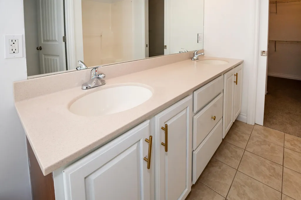 1401 Whispering Trail Benton Charter Township MI 49022