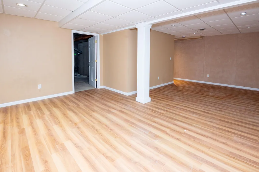 1401 Whispering Trail Benton Charter Township MI 49022