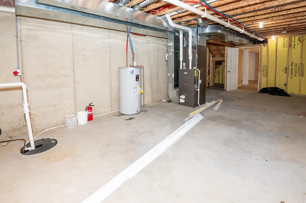 1401 Whispering Trail Benton Charter Township MI 49022