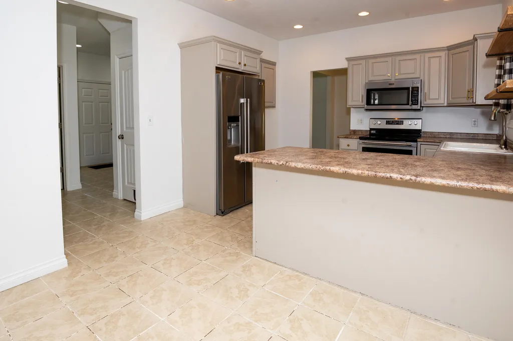 1401 Whispering Trail Benton Charter Township MI 49022