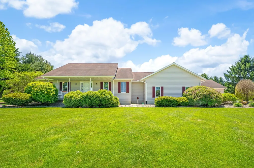 3740 Buffalo Road Bertrand Township MI 49120