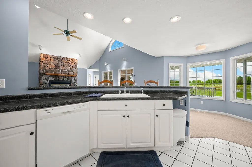 3740 Buffalo Road Bertrand Township MI 49120