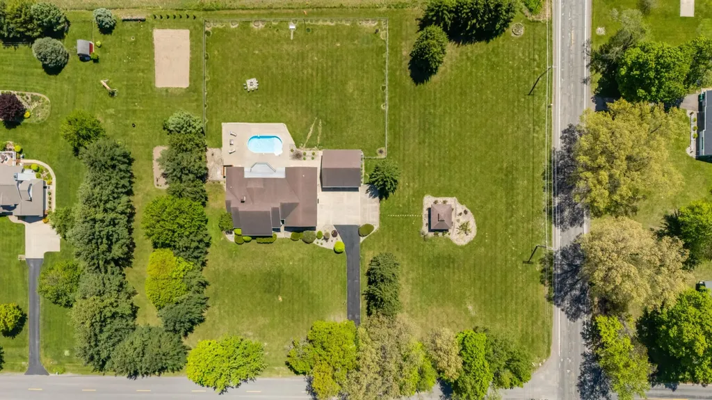 3740 Buffalo Road Bertrand Township MI 49120