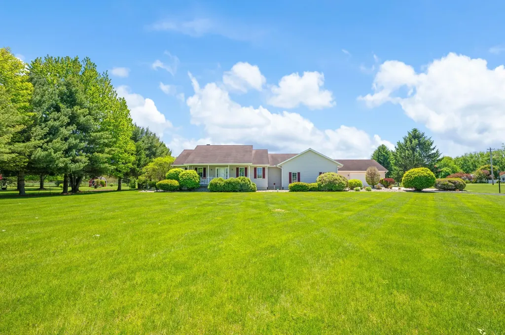3740 Buffalo Road Bertrand Township MI 49120