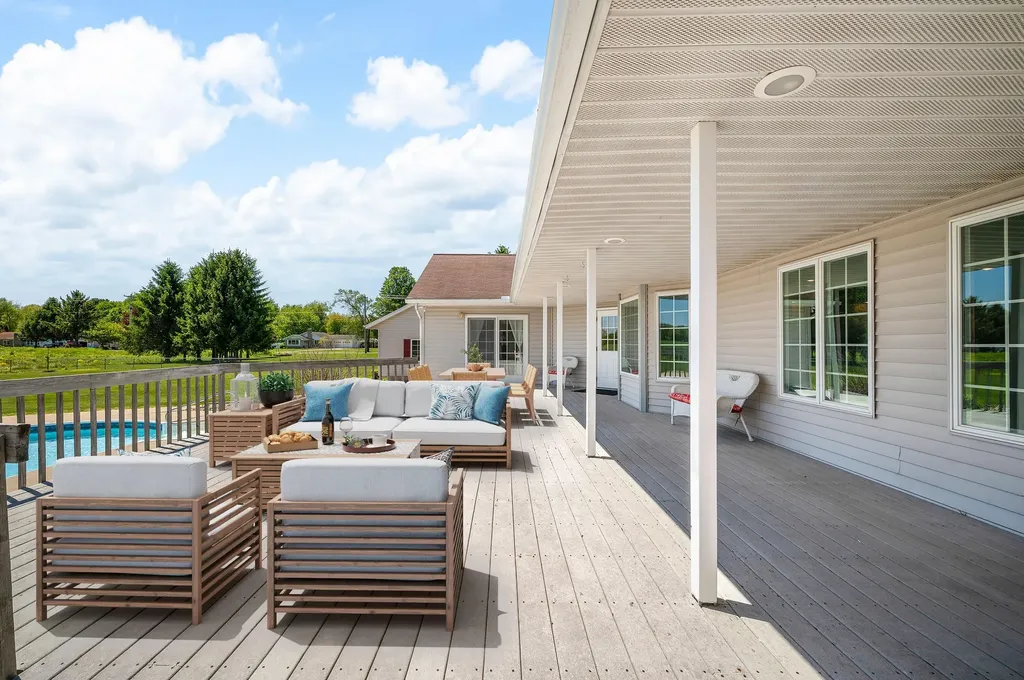 3740 Buffalo Road Bertrand Township MI 49120