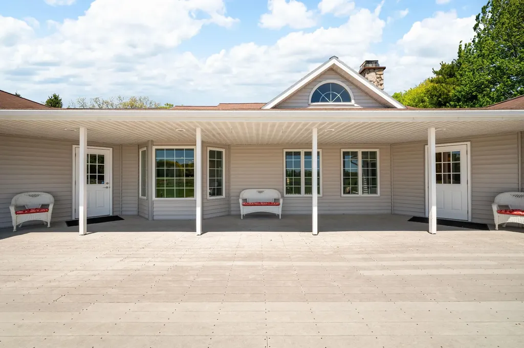 3740 Buffalo Road Bertrand Township MI 49120