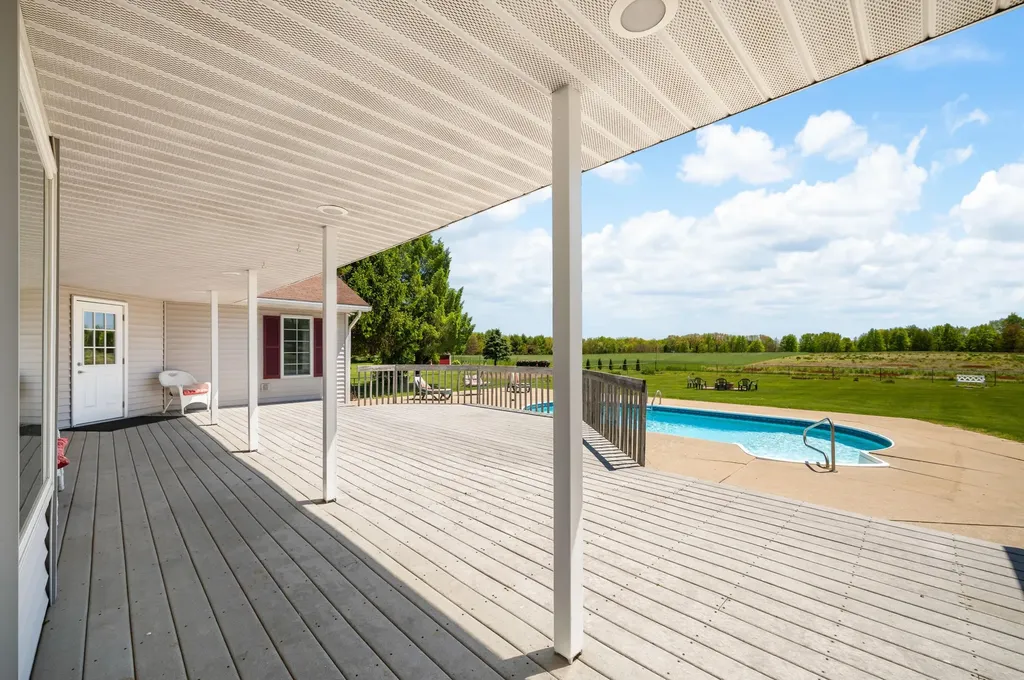 3740 Buffalo Road Bertrand Township MI 49120