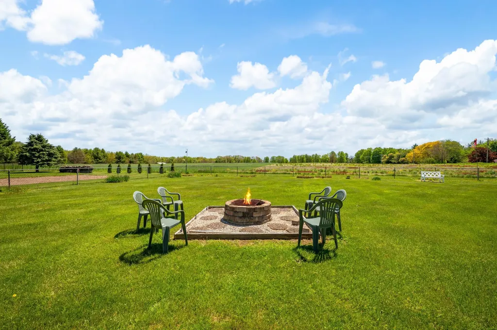 3740 Buffalo Road Bertrand Township MI 49120