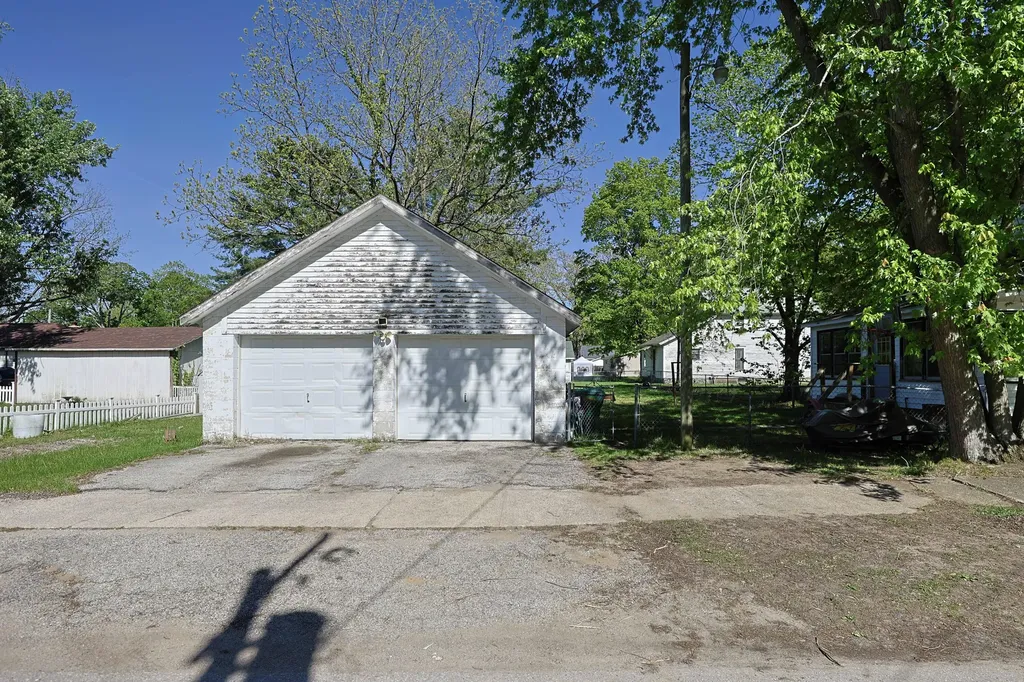 401 Keene Avenue Dowagiac City MI 49047
