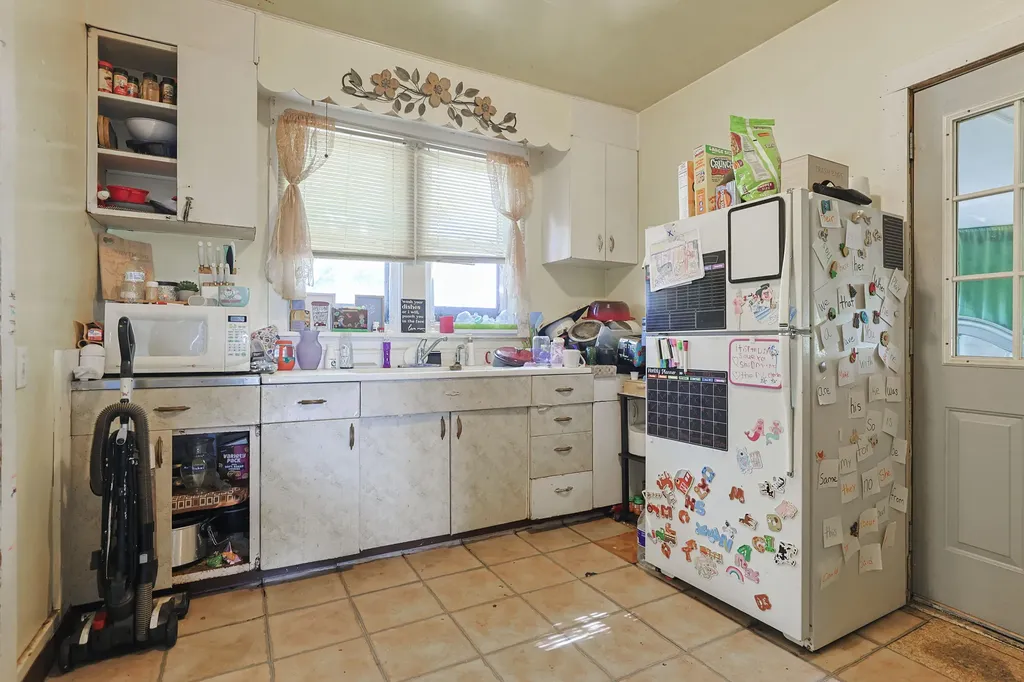401 Keene Avenue Dowagiac City MI 49047