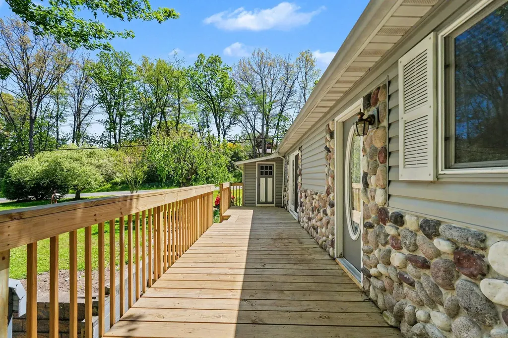 310 S Philip Road Niles Township MI 49120