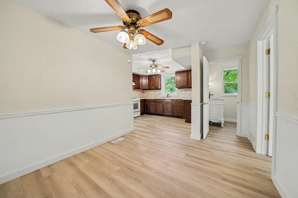 310 S Philip Road Niles Township MI 49120