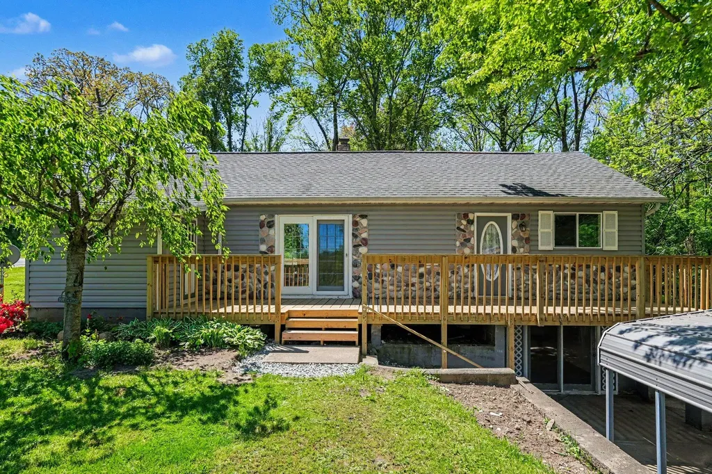 310 S Philip Road Niles Township MI 49120