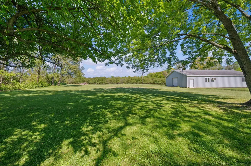 8498 Lake Road Berrien Township MI 49102