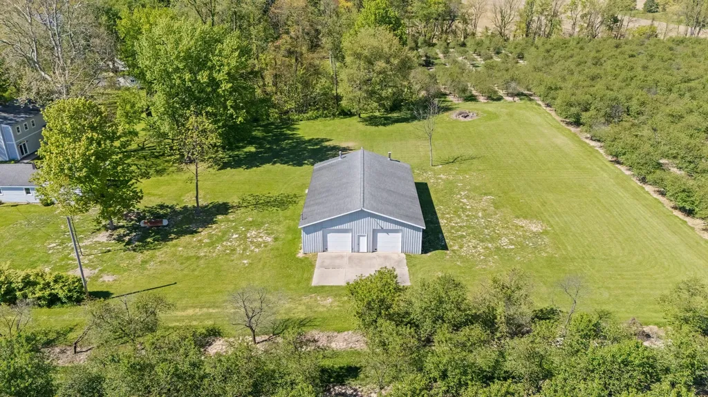 8498 Lake Road Berrien Township MI 49102