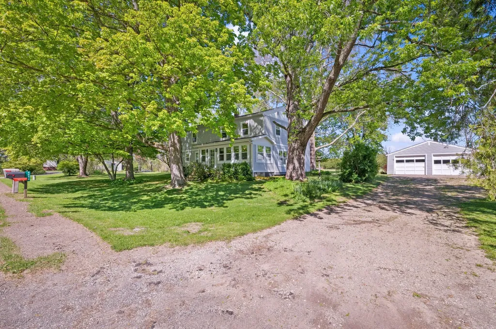 8498 Lake Road Berrien Township MI 49102