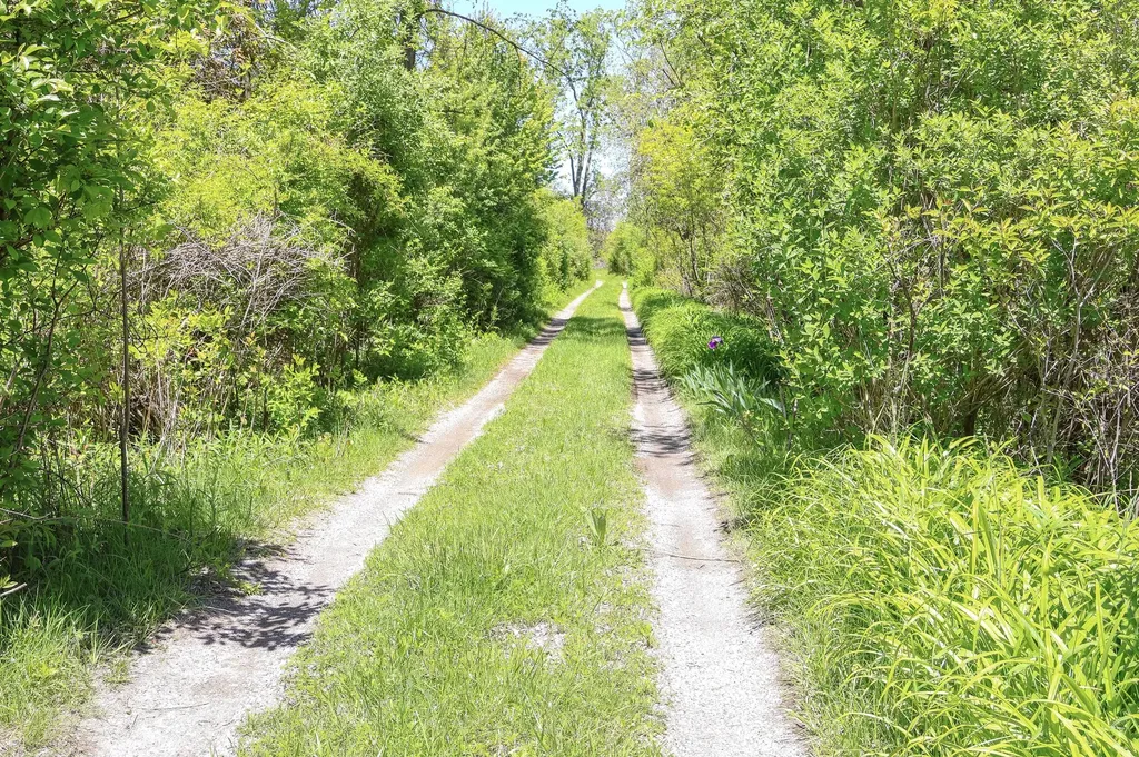 7133 Us Highway 12 Three Oaks Township MI 49128