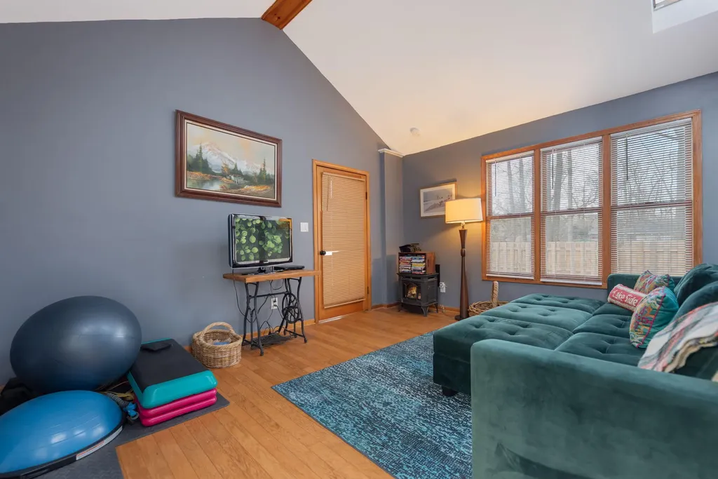 9177 Shady Lane Chikaming Township MI 49116