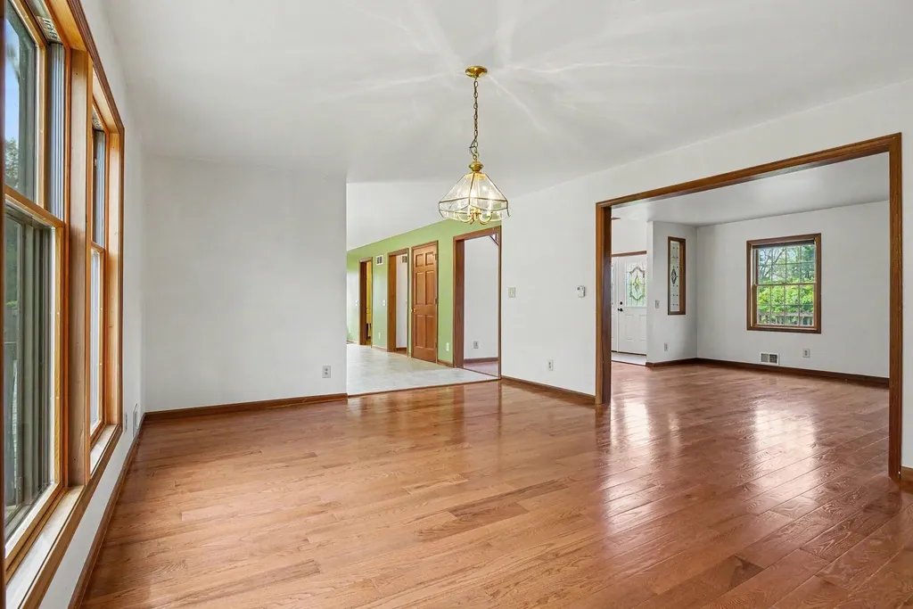 28810 Coulter Street Howard Township MI 49112