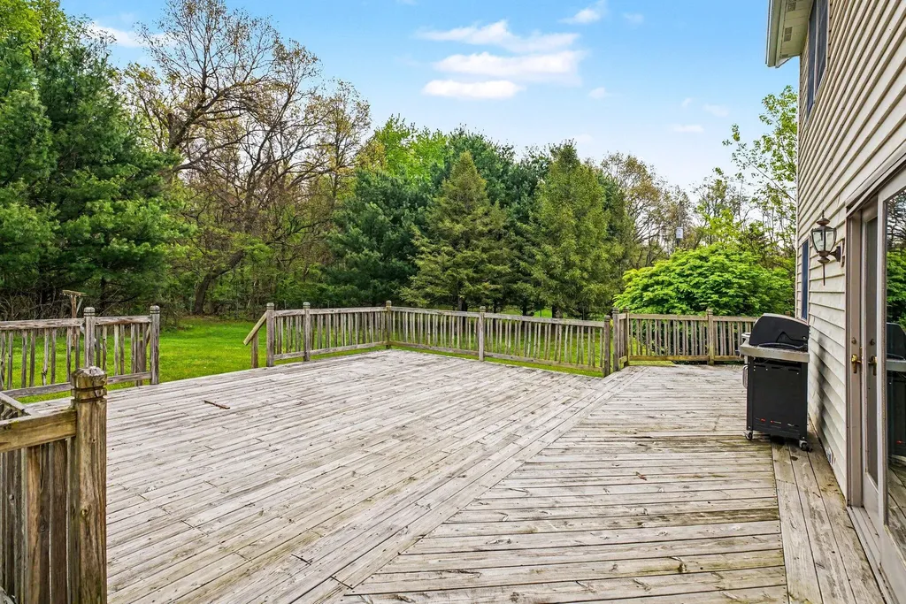 28810 Coulter Street Howard Township MI 49112