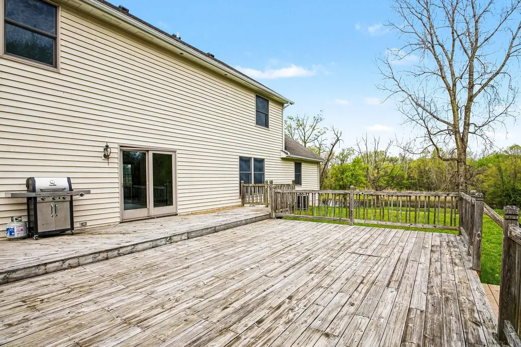 28810 Coulter Street Howard Township MI 49112