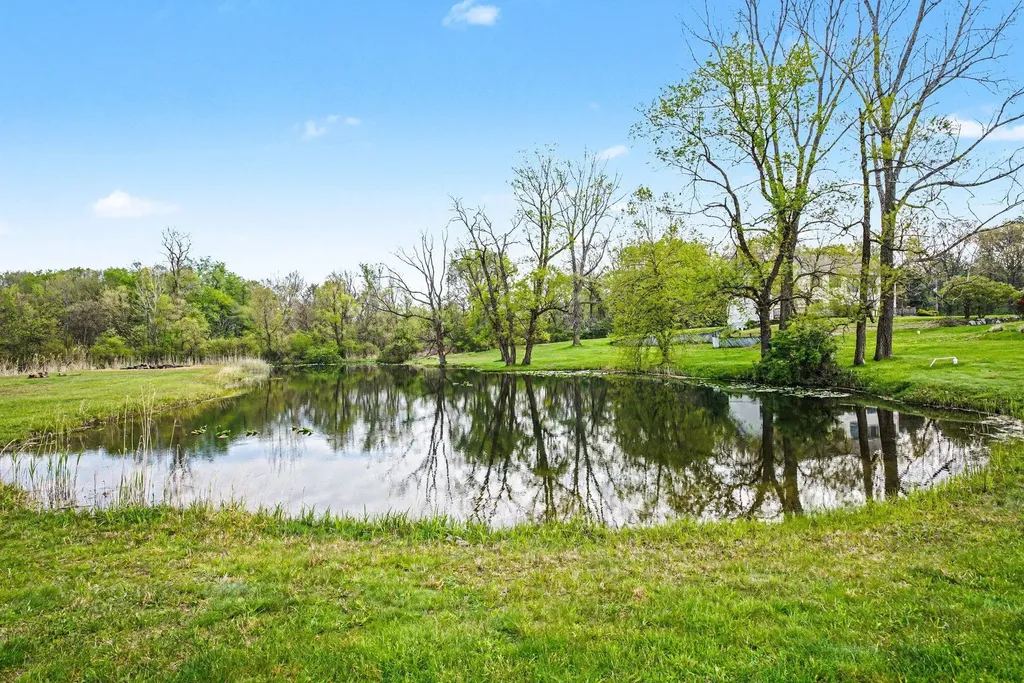 28810 Coulter Street Howard Township MI 49112