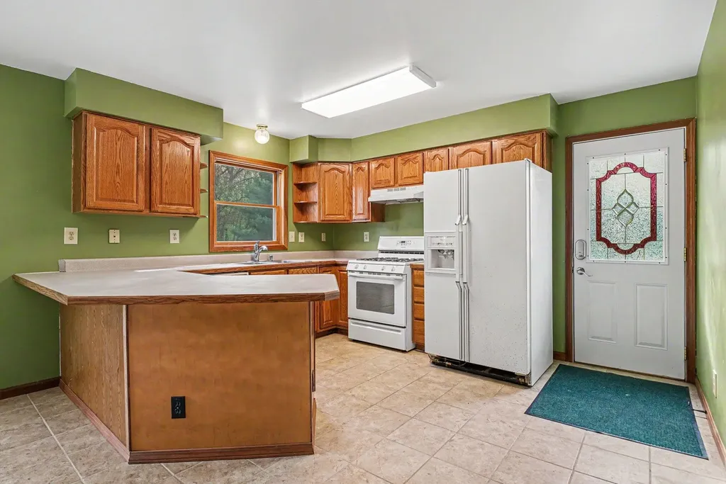 28810 Coulter Street Howard Township MI 49112